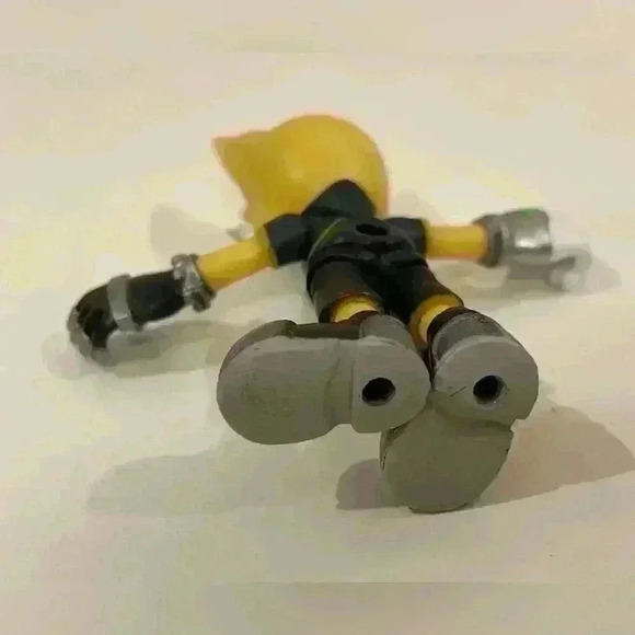 Sonic Prime New Yoke City Tails Nine‎ 3-Inch Mini Figure - Picture 4 of 5